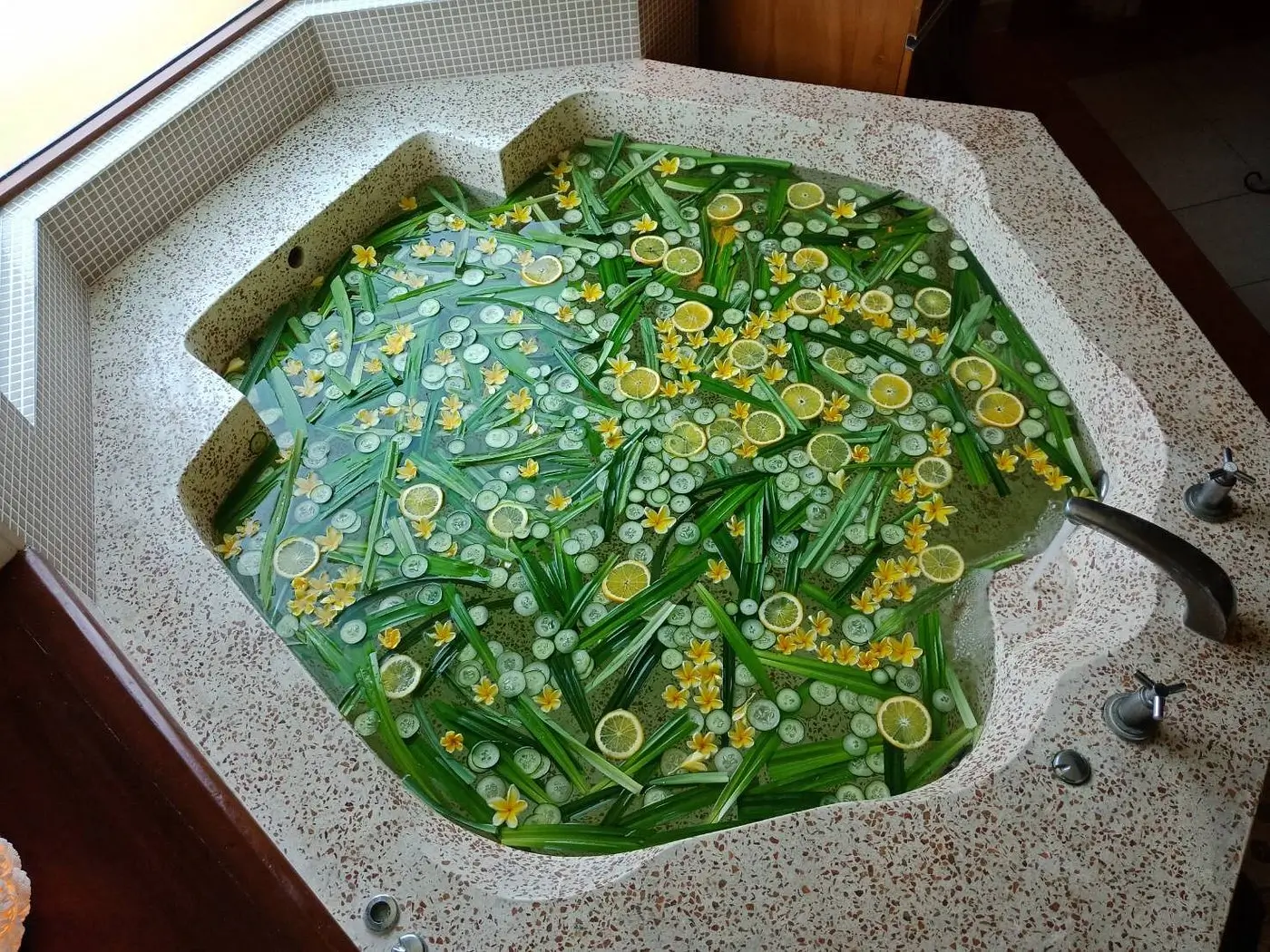 tropical fruit bath Nusa Dua Spa